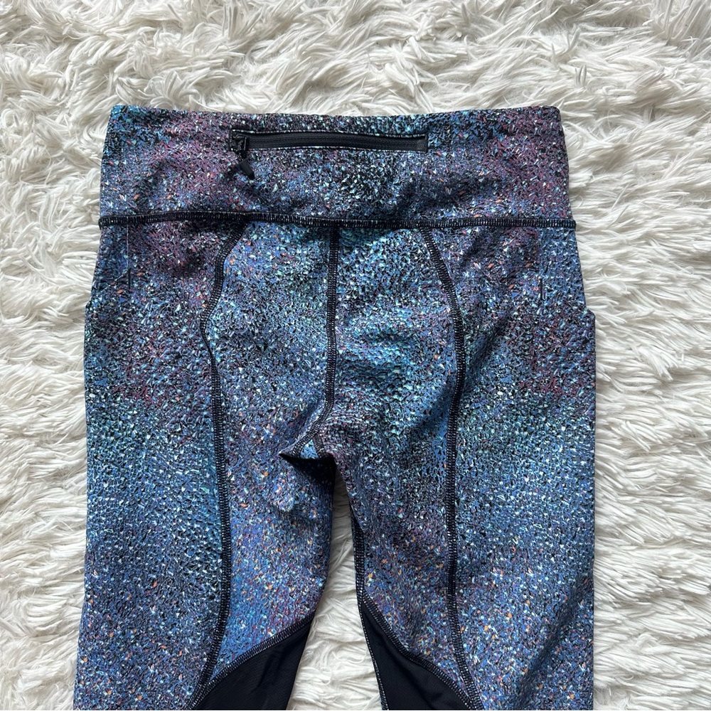 Lululemon Pace Rival Crop Size 4 - Picture 6 of 9